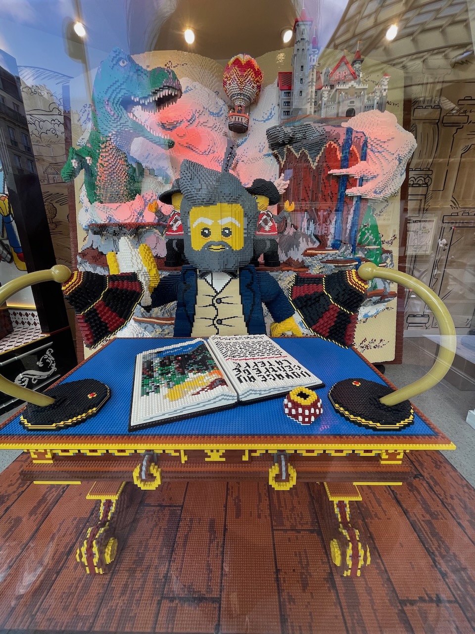 Jules Verne tussen zijn verhalen in LEGO